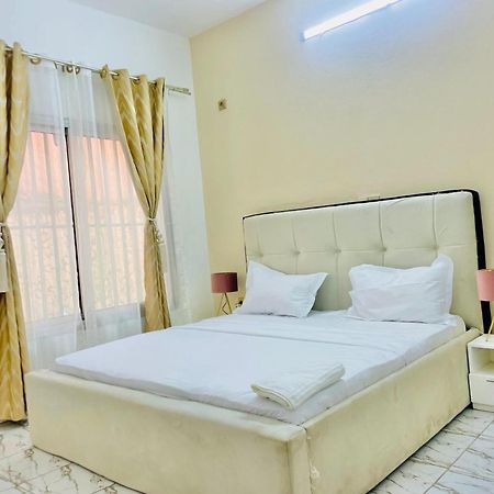 Appartement Avec Vue Panoramique Two Or Three Rooms Yaoundé Eksteriør bilde