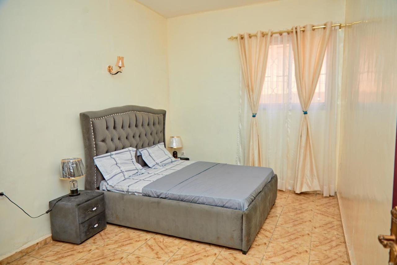 Appartement Avec Vue Panoramique Two Or Three Rooms Yaoundé Eksteriør bilde