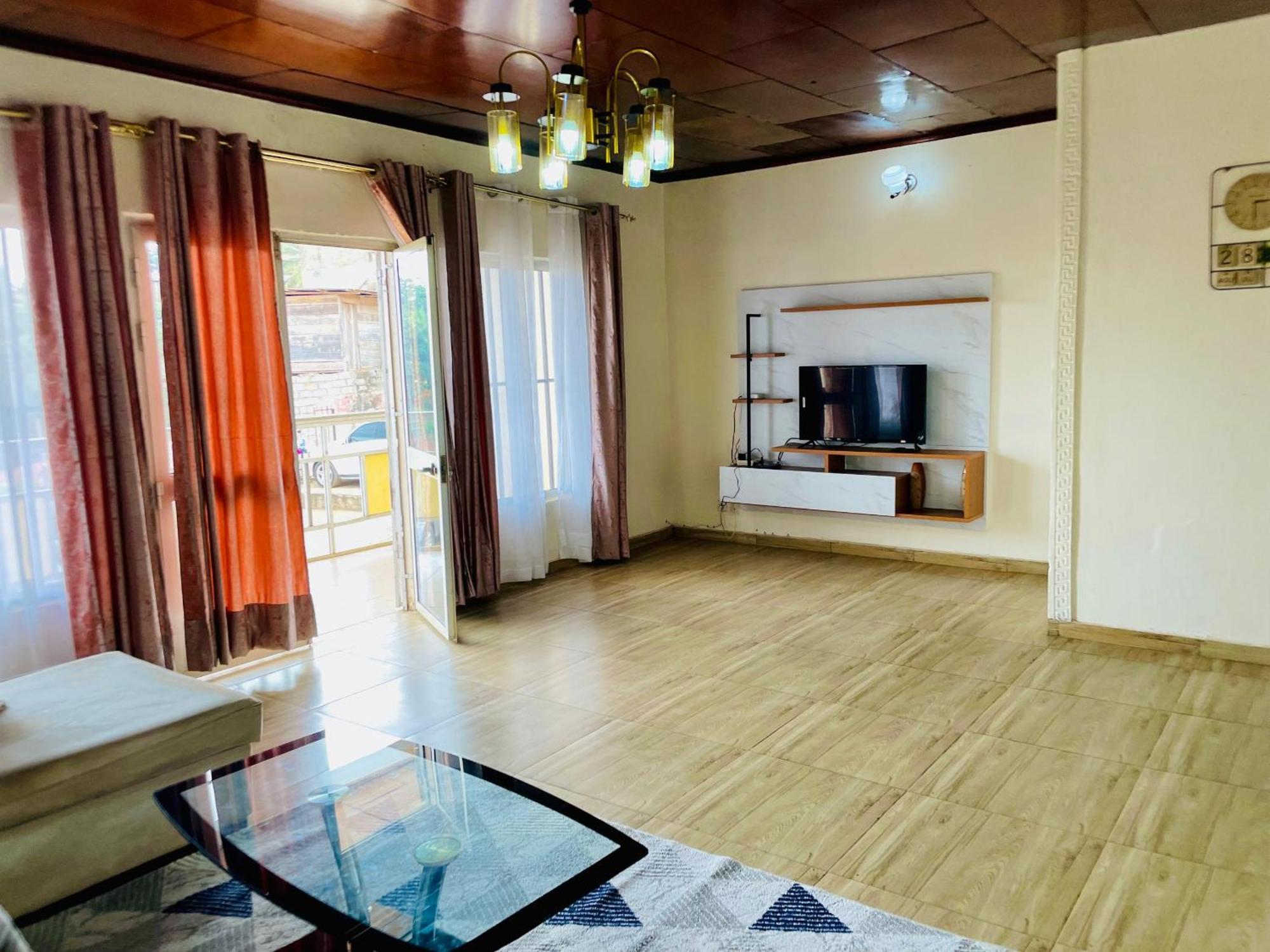 Appartement Avec Vue Panoramique Two Or Three Rooms Yaoundé Eksteriør bilde