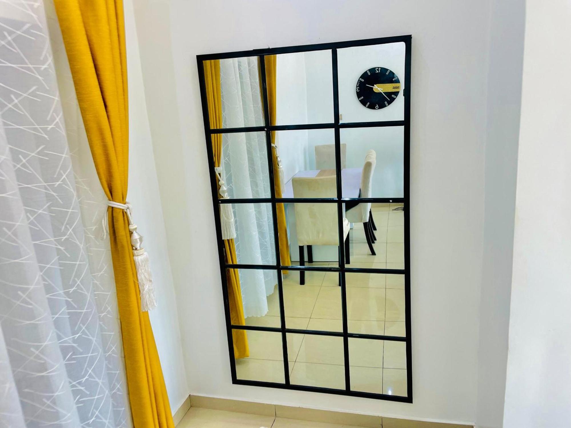 Appartement Avec Vue Panoramique Two Or Three Rooms Yaoundé Eksteriør bilde